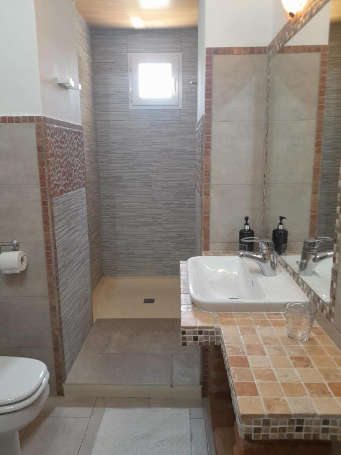 ピオンビーノ Casa Vicino Al Mareヴィラ エクステリア 写真